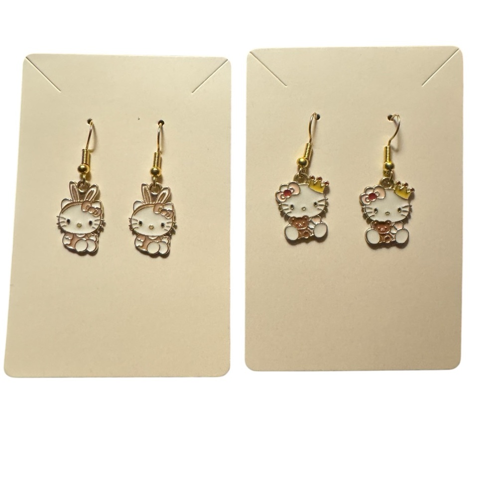 Set of 2 Hello Kitty earrings - Picture 2 of 4